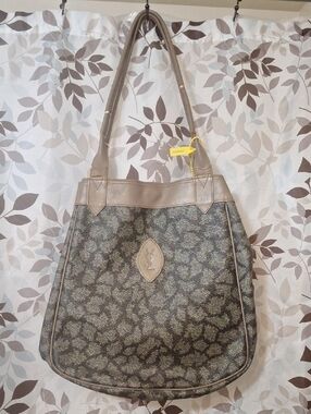 YSL Shoulder Bag Flawed